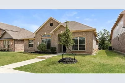 1906 Jasmine Drive, Lancaster, TX 75146 - Photo 2