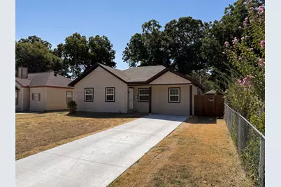 1205 Oak Street, Grand Prairie, TX 75050 - Photo 2