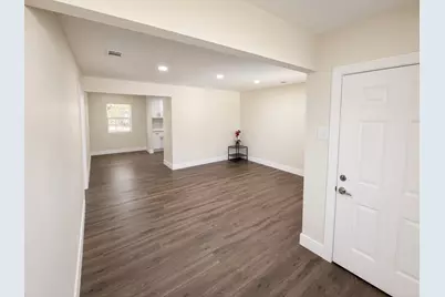 1205 Oak Street, Grand Prairie, TX 75050 - Photo 4