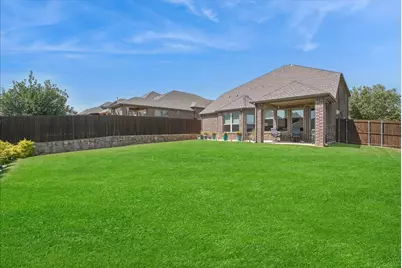 2206 Wellington Lane, Corinth, TX 76210 - Photo 34