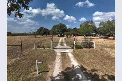 224 County Road 3625, Clifton, TX 76634 - Photo 2