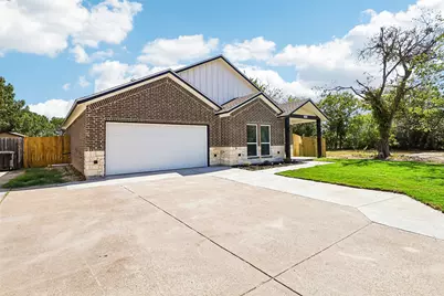 415 Thomas Street, Terrell, TX 75160 - Photo 2