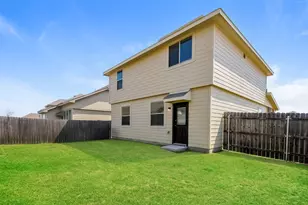 8348 Yaupon Holly Trl, Fort Worth, TX 76123 - Photo 2