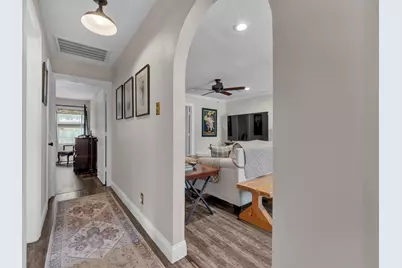 5400 Meadowbrook Drive, Fort Worth, TX 76112 - Photo 8