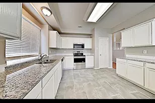 8313 Rock Canyon Ct, Fort Worth, TX 76123 - Photo 6