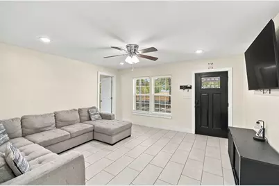 703 W Milam Street, Ennis, TX 75119 - Photo 8