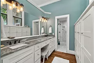 300 W College St, Grapevine, TX 76051 - Photo 22