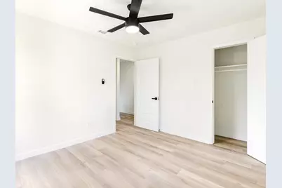 2352 Talco Drive, Dallas, TX 75241 - Photo 14