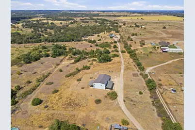 3933 Sarra Lane, Springtown, TX 76082 - Photo 36