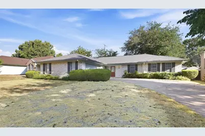 8248 Bobwhite Drive, Frisco, TX 75034 - Photo 2