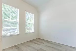 1404 Suttonview Dr, McKinney, TX 75071 - Photo 4