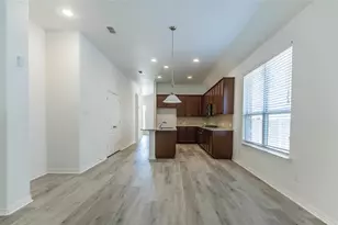 1404 Suttonview Dr, McKinney, TX 75071 - Photo 12