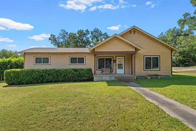 1314 W 9th Street, Clifton, TX 76634 - Photo 2
