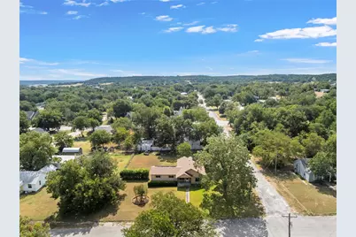 1314 W 9th Street, Clifton, TX 76634 - Photo 26