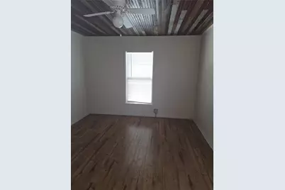 101.5 E Hallsell, Decatur, TX 76234 - Photo 6