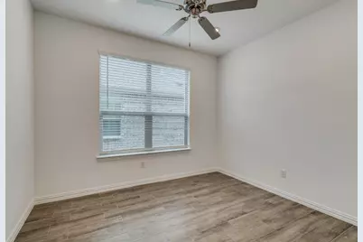 1033 Rosebay Drive, Justin, TX 76247 - Photo 10