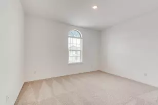 1033 Rosebay Dr, Justin, TX 76247 - Photo 18