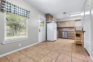 704 Downing Dr, Richardson, TX 75080 - Photo 4