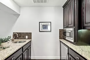 627 Lake Point Dr, Irving, TX 75039 - Photo 20