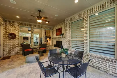 627 Lake Point Drive, Irving, TX 75039 - Photo 32