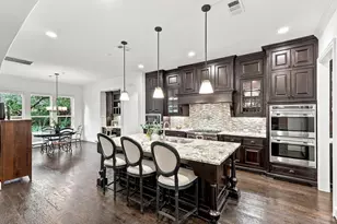 627 Lake Point Dr, Irving, TX 75039 - Photo 8