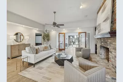 10123 Apple Creek Drive, Dallas, TX 75243 - Photo 2