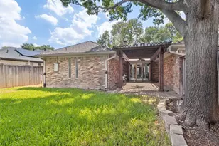 10123 Apple Creek Dr, Dallas, TX 75243 - Photo 24