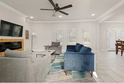 1315 Oak Knoll Drive, Haltom City, TX 76117 - Photo 2