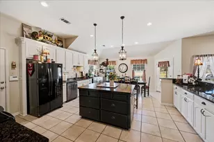 100 Post Oak Ln, Waxahachie, TX 75165 - Photo 18