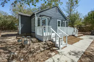 6933 Hatch Rd, Lake Worth, TX 76135 - Photo 2