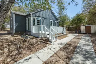 6933 Hatch Rd, Lake Worth, TX 76135 - Photo 4