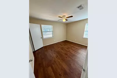 5916 Bowling Drive, Watauga, TX 76148 - Photo 14