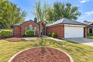 6807 Keeler Dr, Arlington, TX 76001 - Photo 1