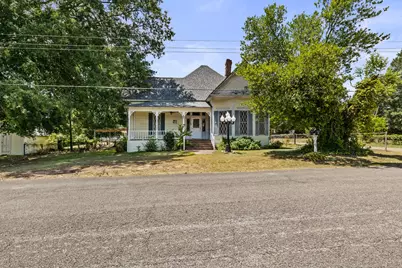 411 Ellis, Hughes Springs, TX 75656 - Photo 20