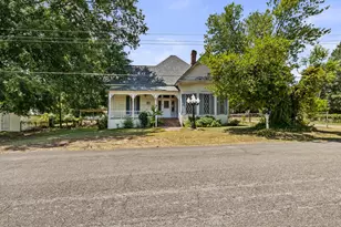 411 Ellis, Hughes Springs, TX 75656 - Photo 20