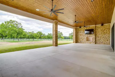3019 Orchard Road, Bowie, TX 76230 - Photo 30