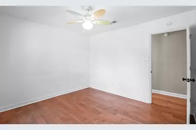 2609 Still Meadow Road, Irving, TX 75060 - Photo 14