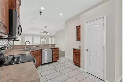1655 Wildflower Drive, Waxahachie, TX 75165 - Photo 10