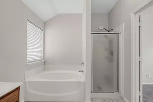 1655 Wildflower Dr, Waxahachie, TX 75165 - Photo 20