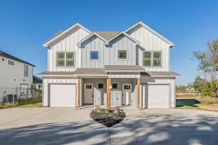 1233 Meriwether St, Fort Worth, TX 76115 - Photo 1