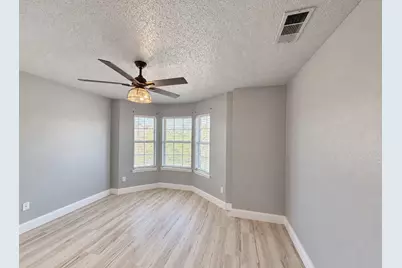 5709 Parkwood Trail, Haltom City, TX 76137 - Photo 24