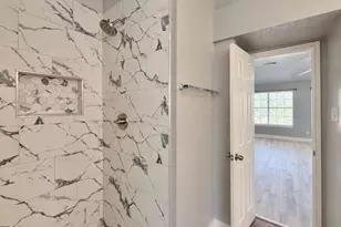 5709 Parkwood Trail, Haltom City, TX 76137 - Photo 16