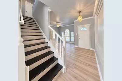 5709 Parkwood Trail, Haltom City, TX 76137 - Photo 4