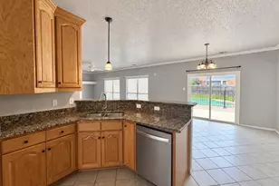 5709 Parkwood Trail, Haltom City, TX 76137 - Photo 8