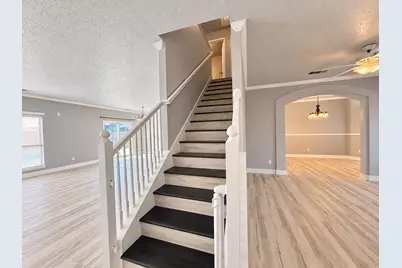 5709 Parkwood Trail, Haltom City, TX 76137 - Photo 14