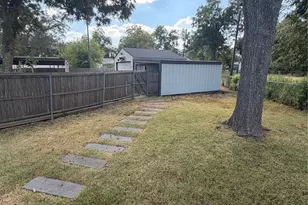 1324 Dale Dr, Garland, TX 75041 - Photo 16