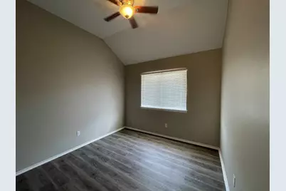 5737 Sterling Green Trail, Arlington, TX 76017 - Photo 12