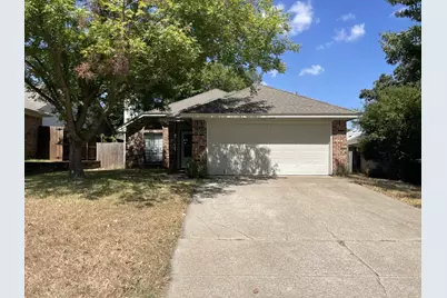 5737 Sterling Green Trail, Arlington, TX 76017 - Photo 1