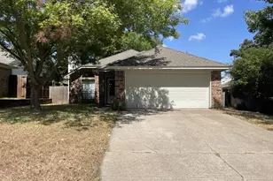 5737 Sterling Green Trail, Arlington, TX 76017 - Photo 1