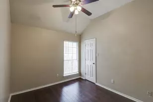 952 Freshwood Ct, Arlington, TX 76017 - Photo 16